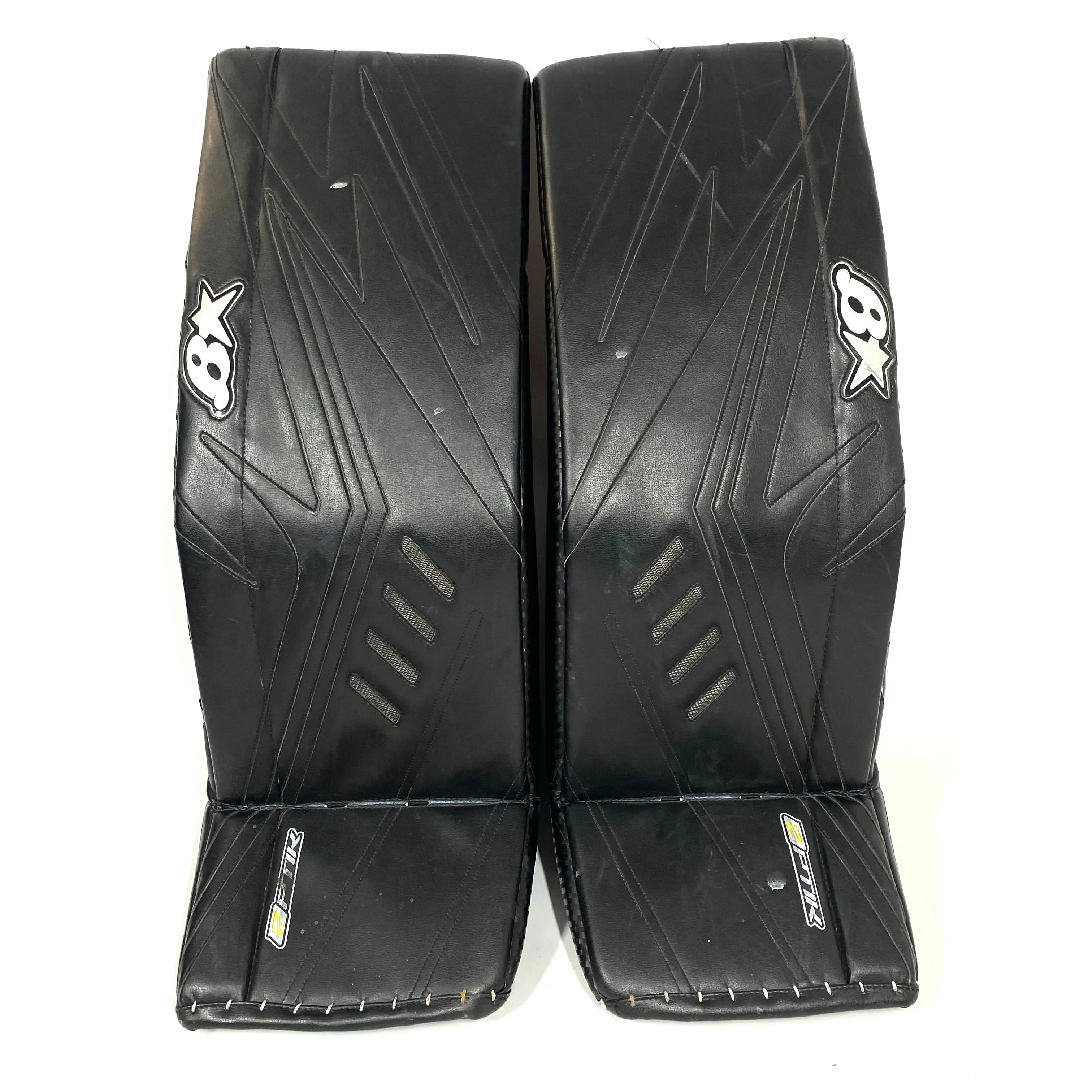 Brian's Optik 2 - Used Pro Stock Goalie Full Set (Black)