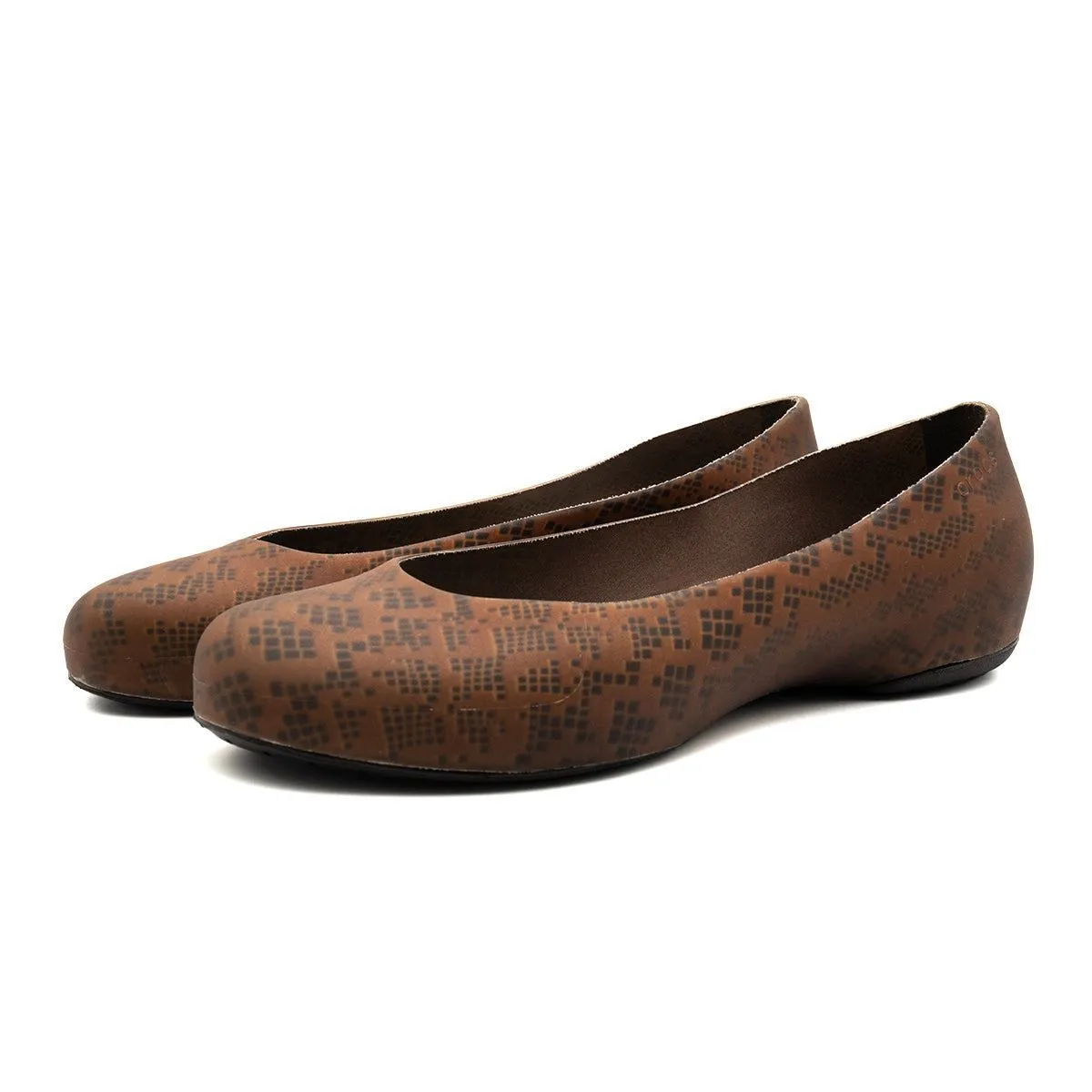 Crocs Thermalucent Snake Print Ballerinas Pvc Brown Colour For Women