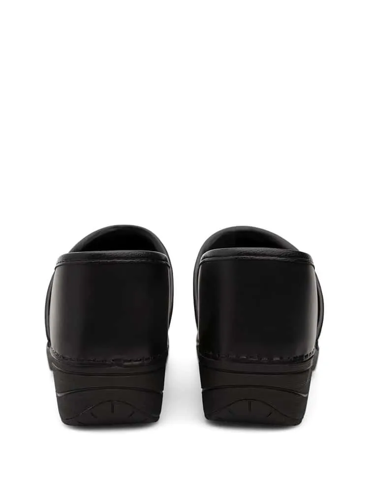 Dansko XP 2.0 Nurse Shoes | Black Pull Up