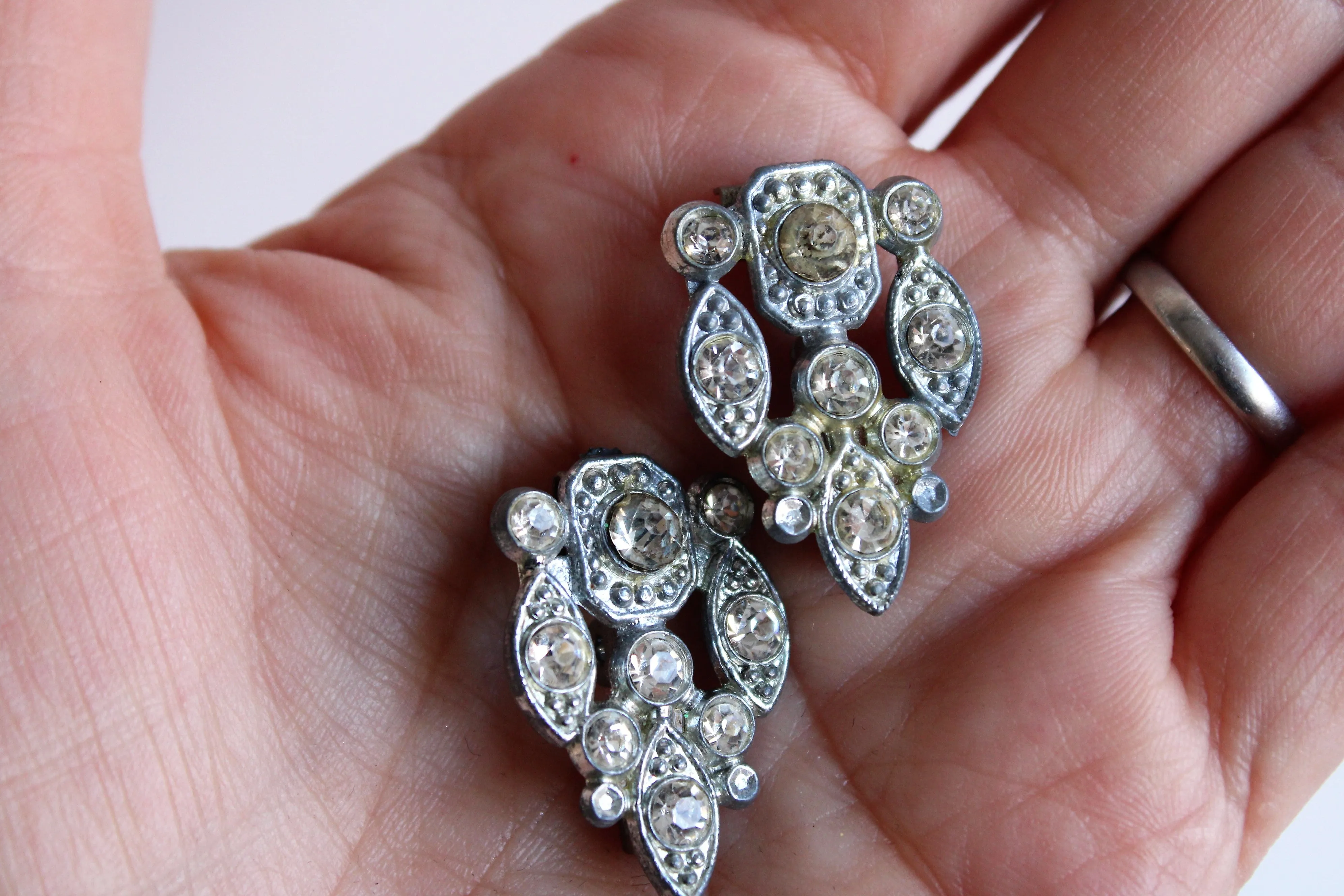 Vintage 1930s 1940s Rhinestone Dress Clip Embellishments